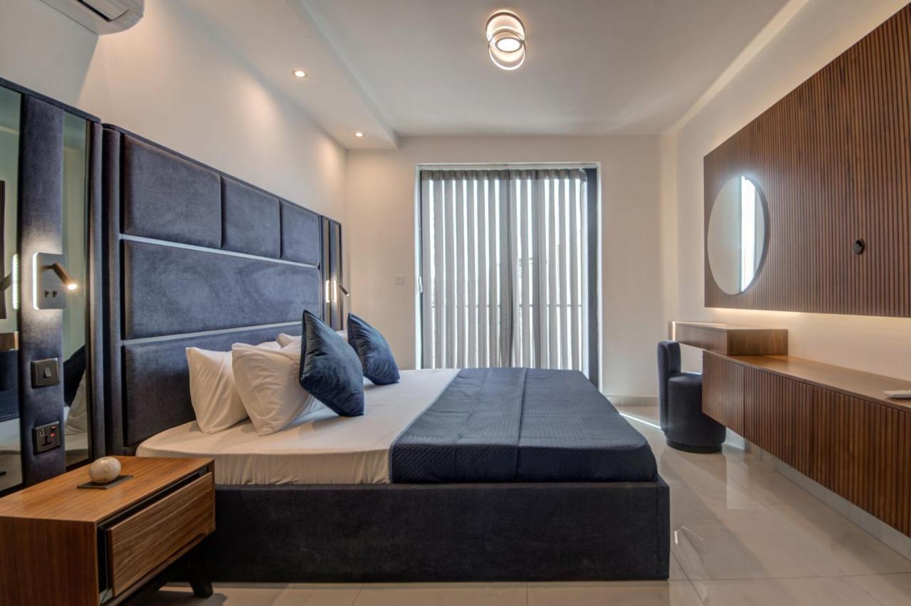 Central Apartments เซนต์พอลส์เบย์ ภายนอก รูปภาพ