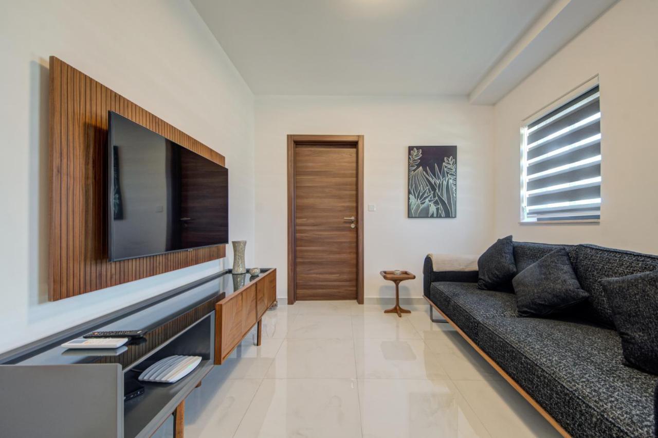 Central Apartments เซนต์พอลส์เบย์ ภายนอก รูปภาพ
