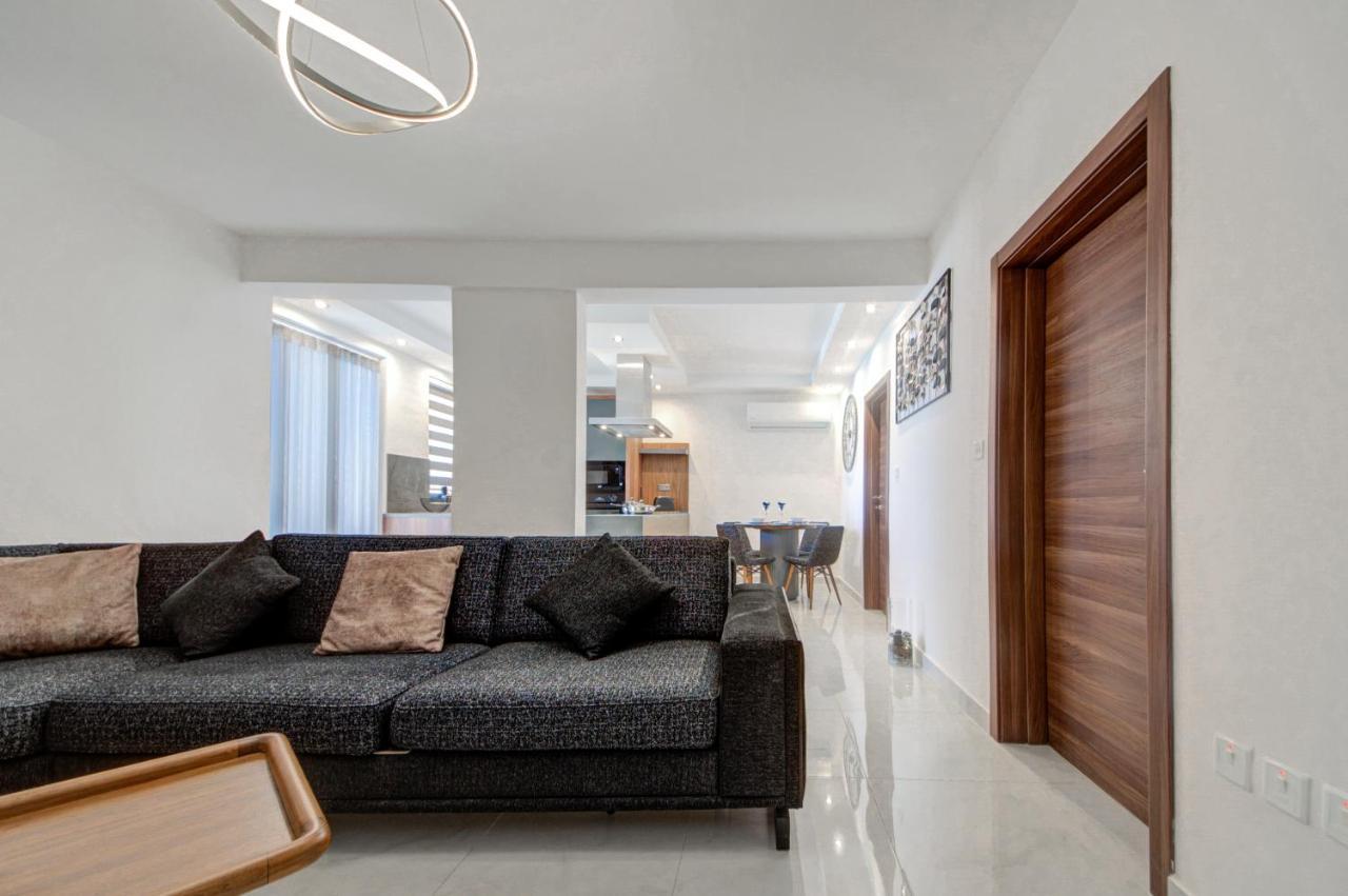Central Apartments เซนต์พอลส์เบย์ ภายนอก รูปภาพ