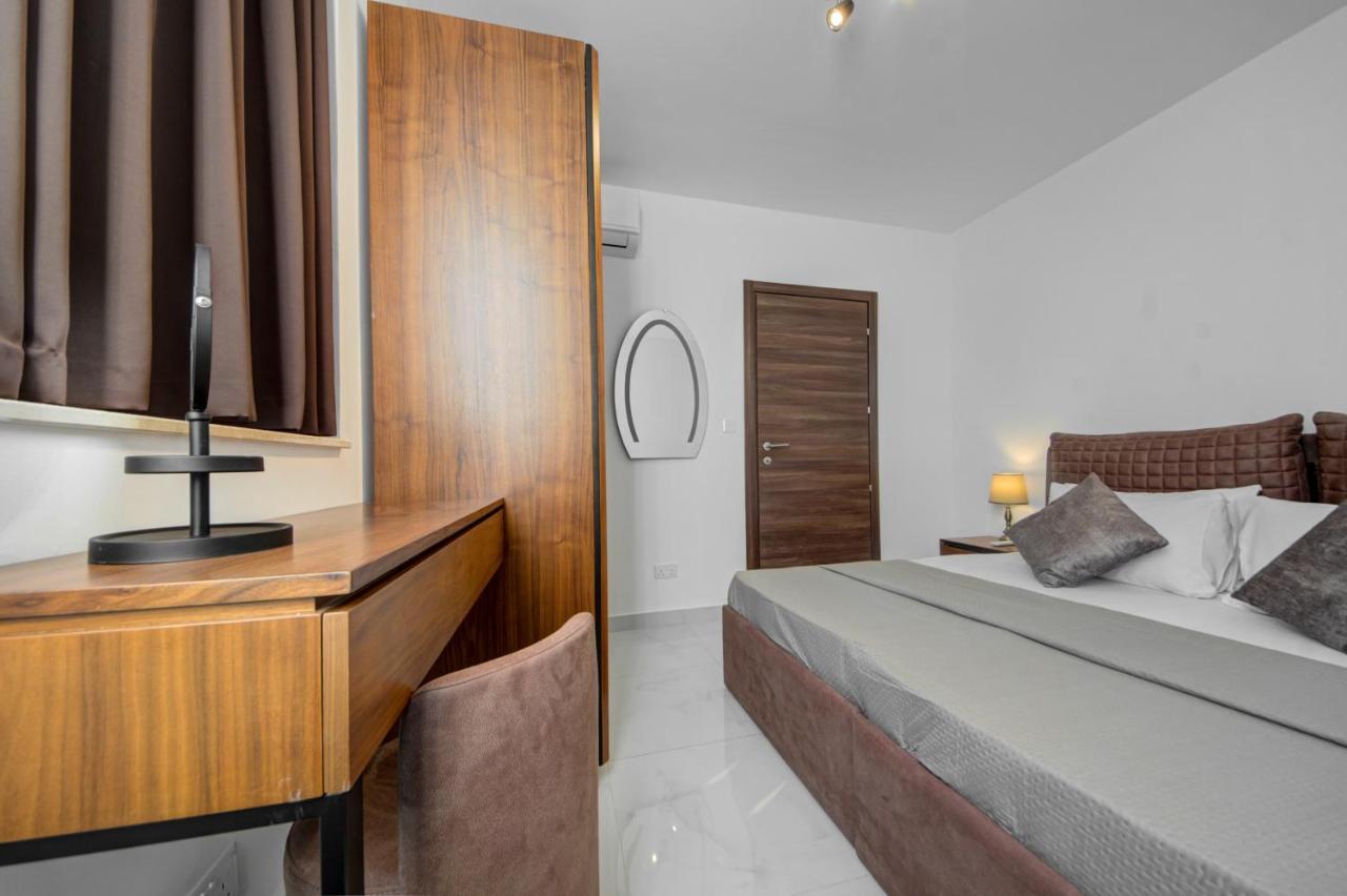 Central Apartments เซนต์พอลส์เบย์ ภายนอก รูปภาพ